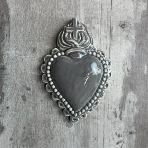 Cuore sacro con croce Linea Pantone