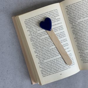 Piastrina cuore allungato in ceramica